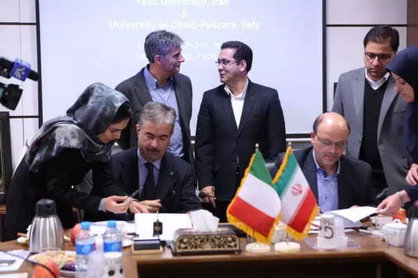 A delegation of the dnunzio visiting the university of Yazd in Iran