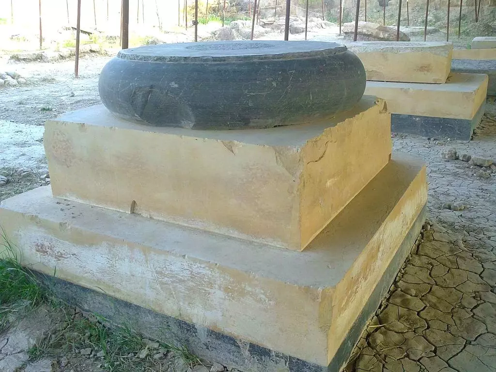 Бушер - Дворец Кира Великий