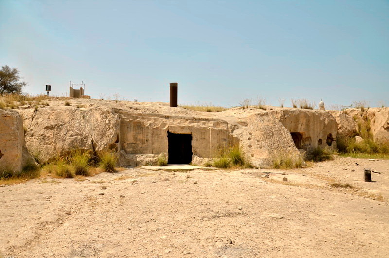 Le Tombe Antiche Dell’Isola Di Khark