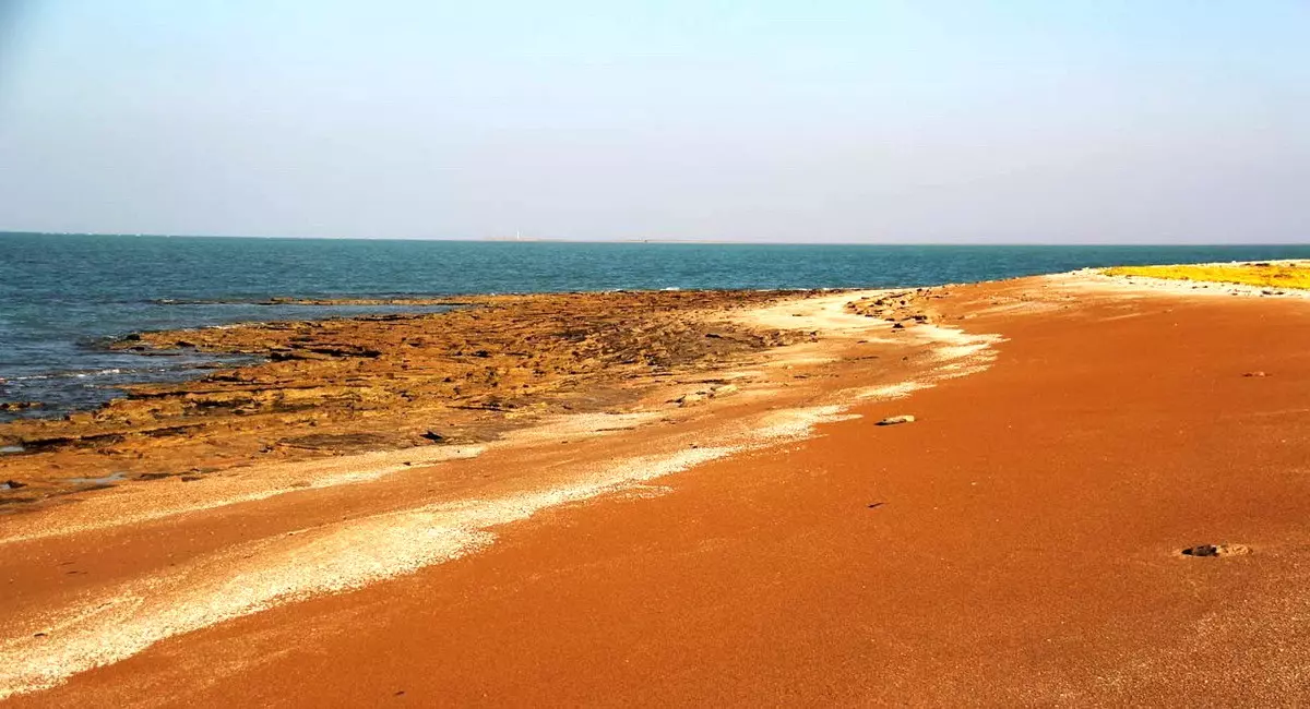 Бушер - остров Омм-Ол-Карам и остров Нахилу