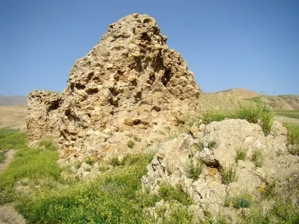 Илам-Понте Ҷам Намешт