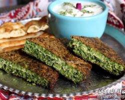 Kuku ye sabzi