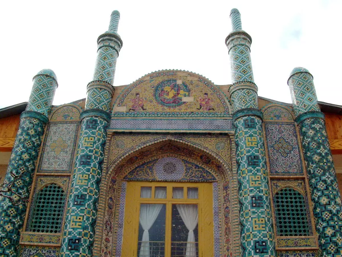 Khorasan septentrional - Ayneh Khane Mofakham Palace