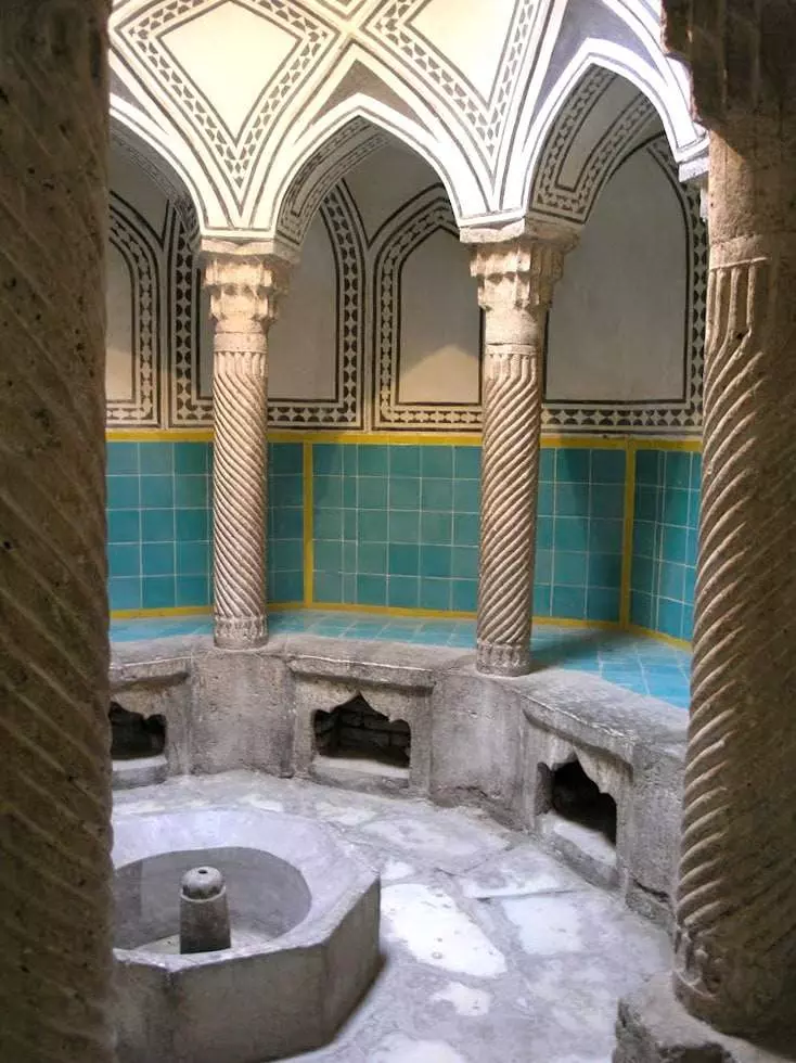 Курдистан - Бани исторического здания Асефа