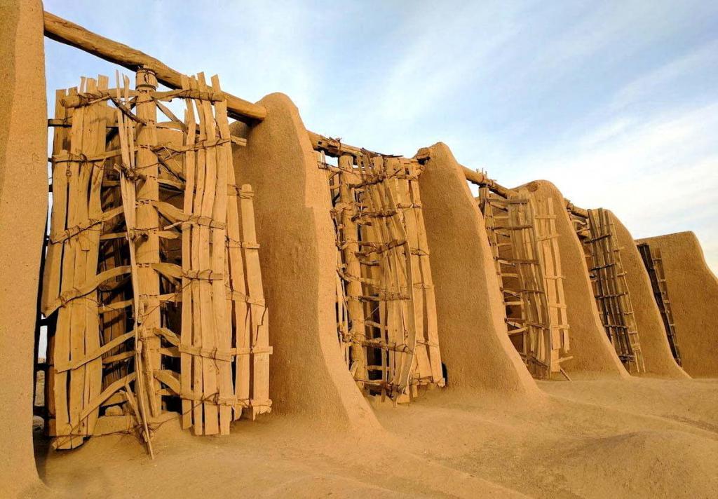 safe and tourist travel in Iran-visit DIY-The Nashtifan windmills