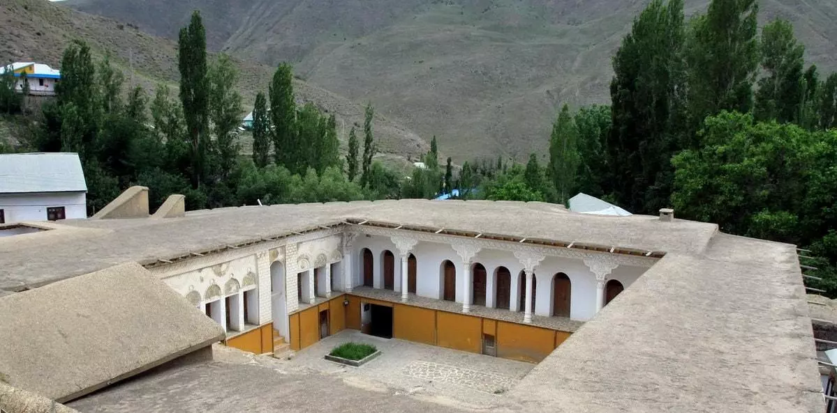 Нима Ойдики хона