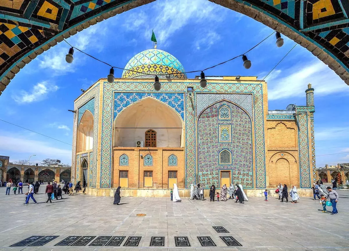 Qazvin-Santuario Shāhzādeh Hossein