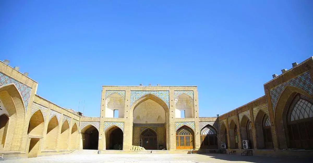 Qom-Moschea Jame’h