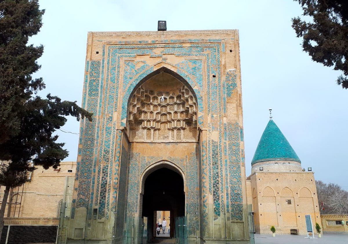 Semnan-Il Mausoleo Di Bayazid Bastami