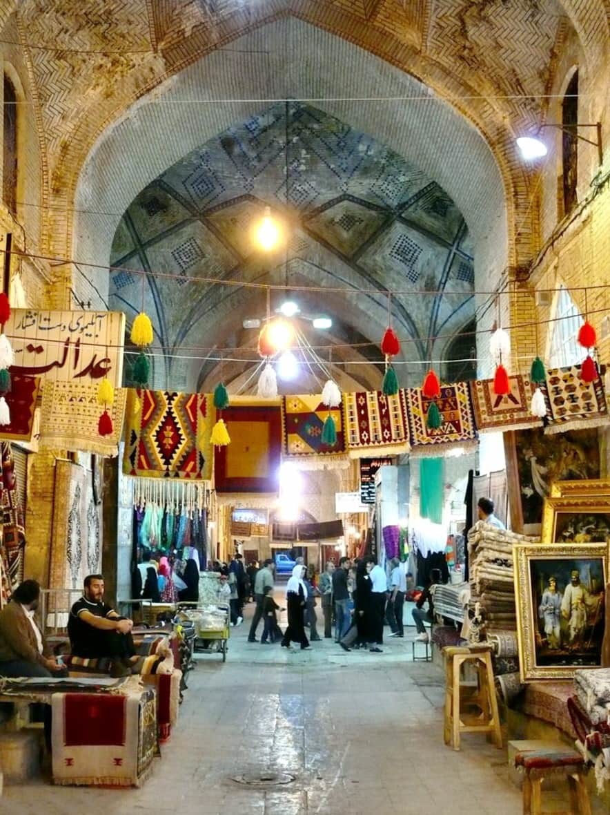 Shiraz-Bazar Di Vakil