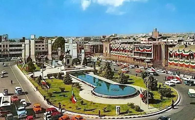 Tehran-Piazza di Arg