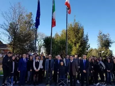معرفی ایران در دبیرستان جیمز جویس شهر اریچا