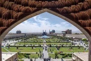 racconti e diari di viaggio a Esfahan, di di Alessia bellan